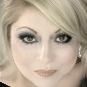 Meet your Posher, Jacquelyne